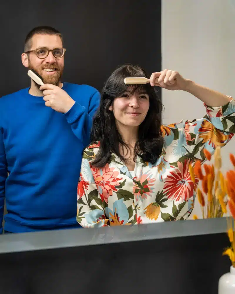 brosse à barbe et cheveux