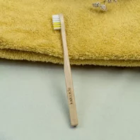 brosse à dents enfant en bois