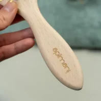 manche brosse à cheveux bois