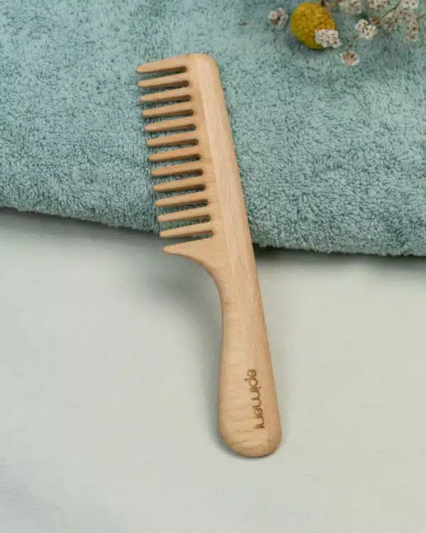 peigne en bois