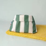 trousse de toilette verte et crème