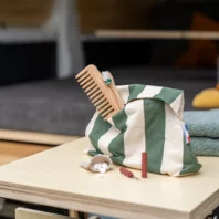 trousse de toilette voyage