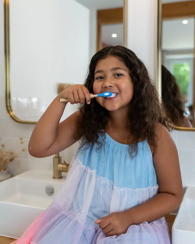 brossage dentifrice à croquer enfant